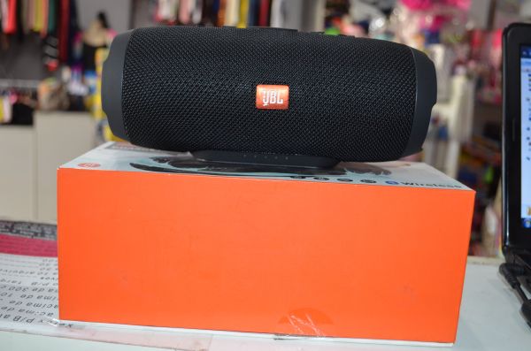 CAIXA JBL N°2